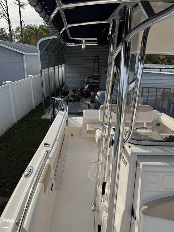 Slide: The Image of Robalo R222 2016 - 15546049