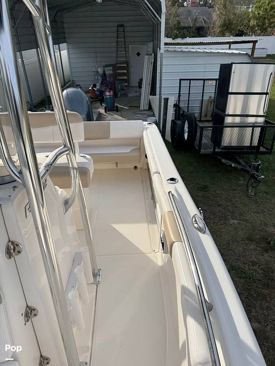 Slide: The Image of Robalo R222 2016 - 15546050