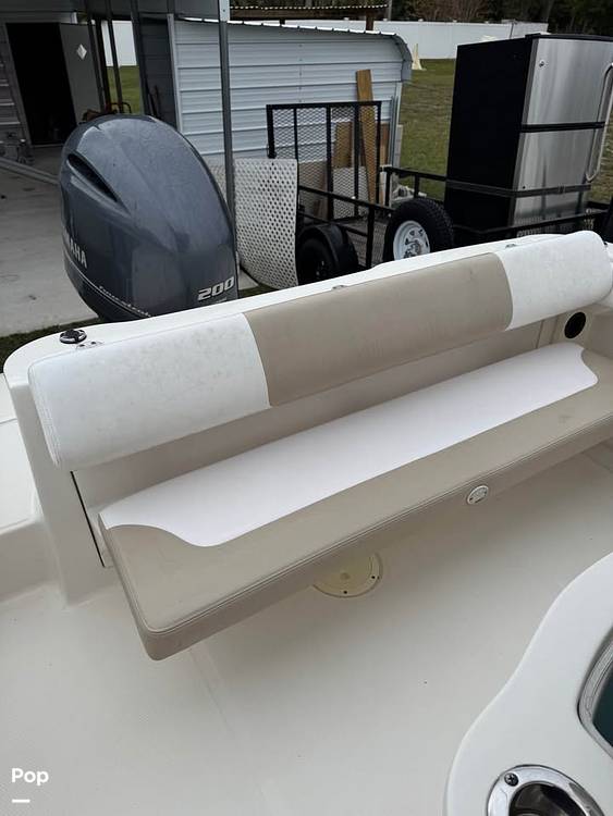 Slide: The Image of Robalo R222 2016 - 15546053