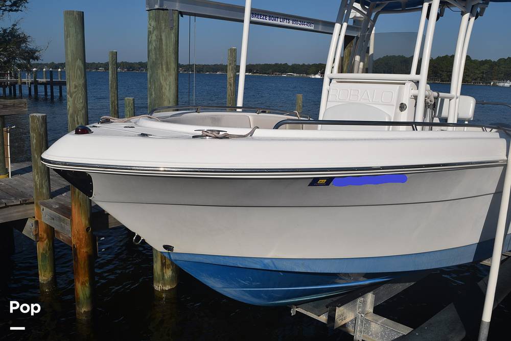 Slide: The Image of Robalo R222 2017 - 14864066