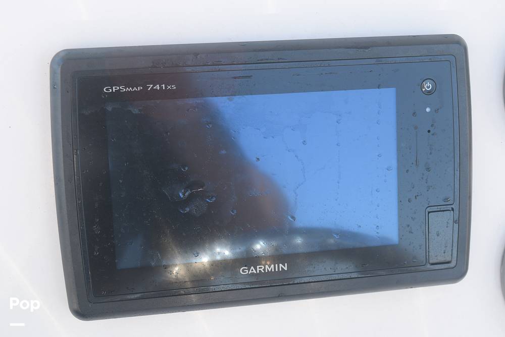 Slide: The Image of GPS/ Fishfinder/ Plotter - 14864028