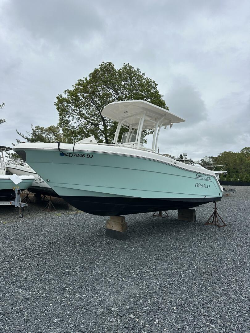 Slide: The Image of Robalo R222 2017 - 5284085