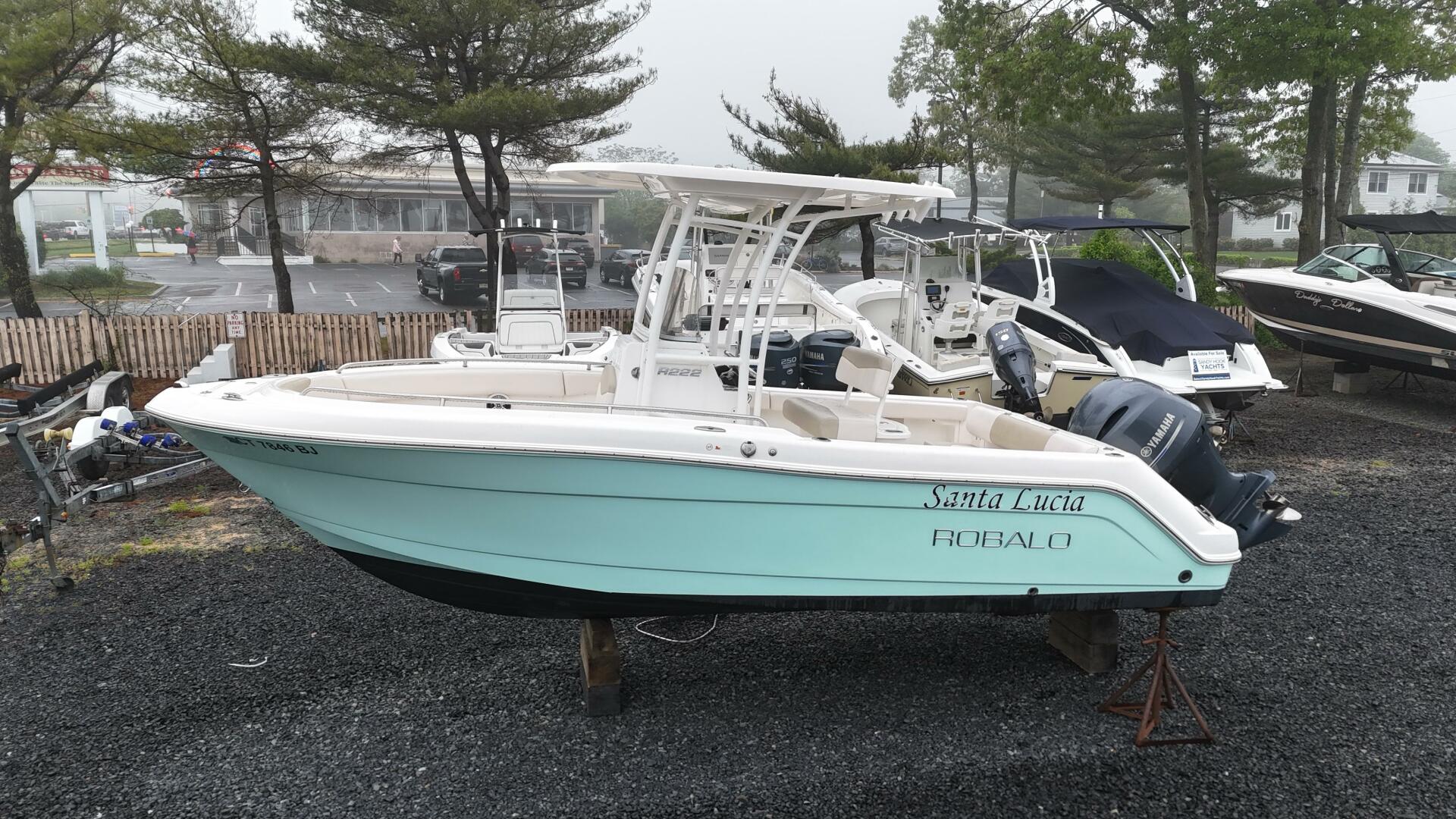 Slide: The Image of Robalo R222 2017 - 5284089