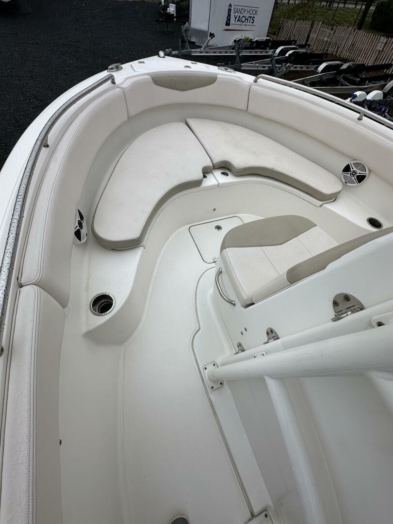 Slide: The Image of Robalo R222 2017 - 5284098