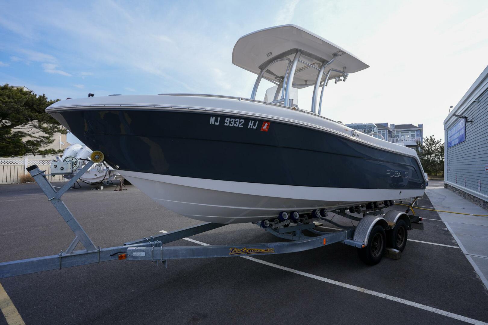 Slide: The Image of Robalo R222 CC 2018 - 2
