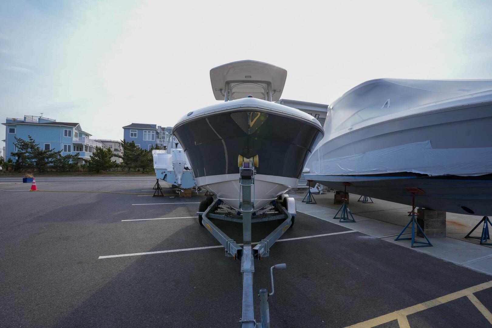 Slide: The Image of Robalo R222 CC 2018 - 7