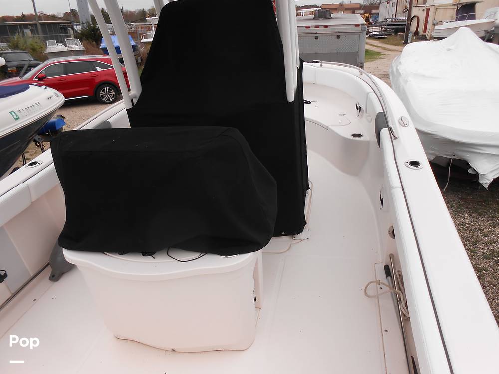 Slide: The Image of Robalo R222 CC 2020 - 14083915