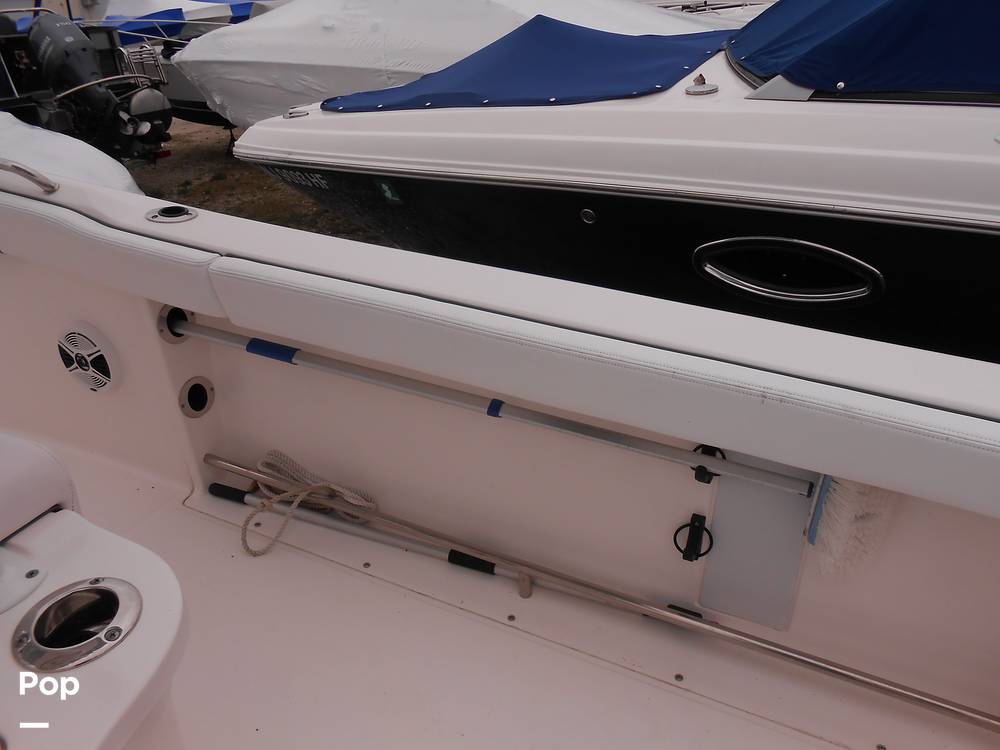 Slide: The Image of Robalo R222 CC 2020 - 14083926