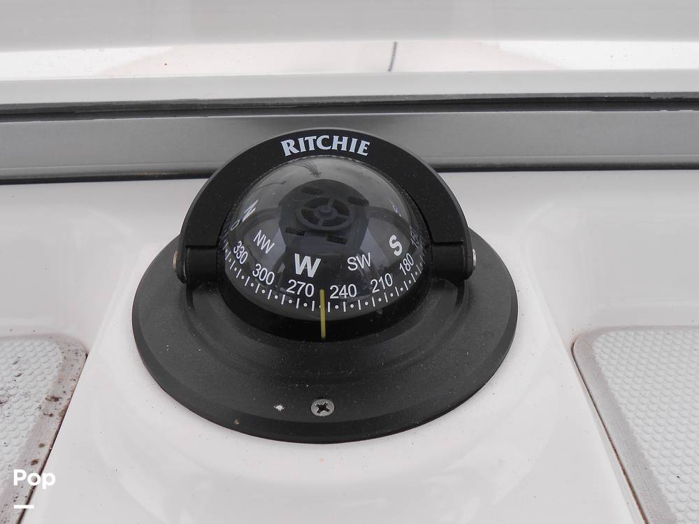 Slide: The Image of Robalo R222 CC 2020 - 14083938