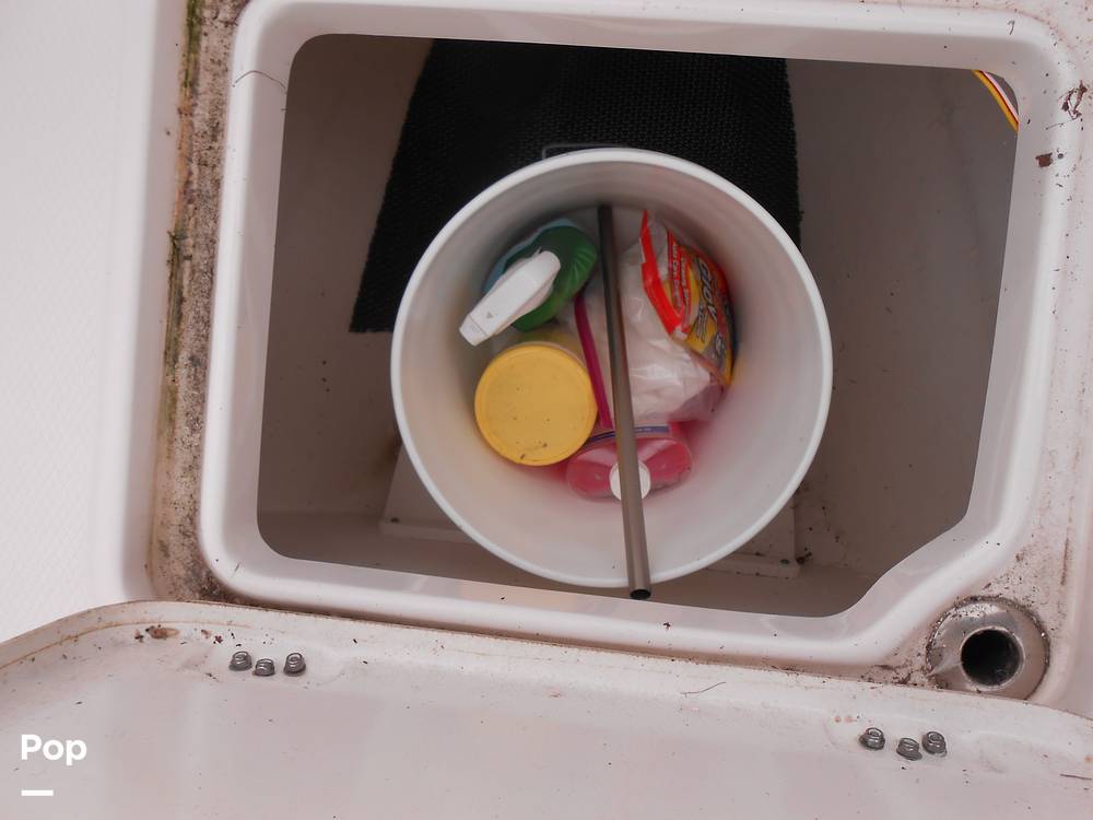Slide: The Image of Robalo R222 CC 2020 - 14083956