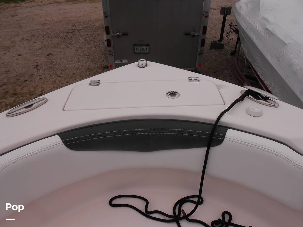 Slide: The Image of Robalo R222 CC 2020 - 14083961