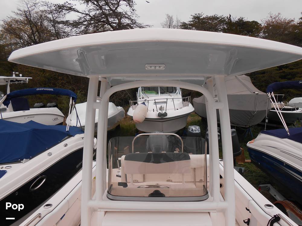 Slide: The Image of Robalo R222 CC 2020 - 14083967