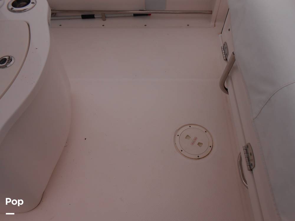Slide: The Image of Robalo R222 CC 2020 - 14083971