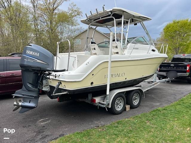 Slide: The Image of Robalo R225 2008 - 15338004