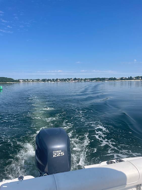 Slide: The Image of Robalo R225 2008 - 15478951