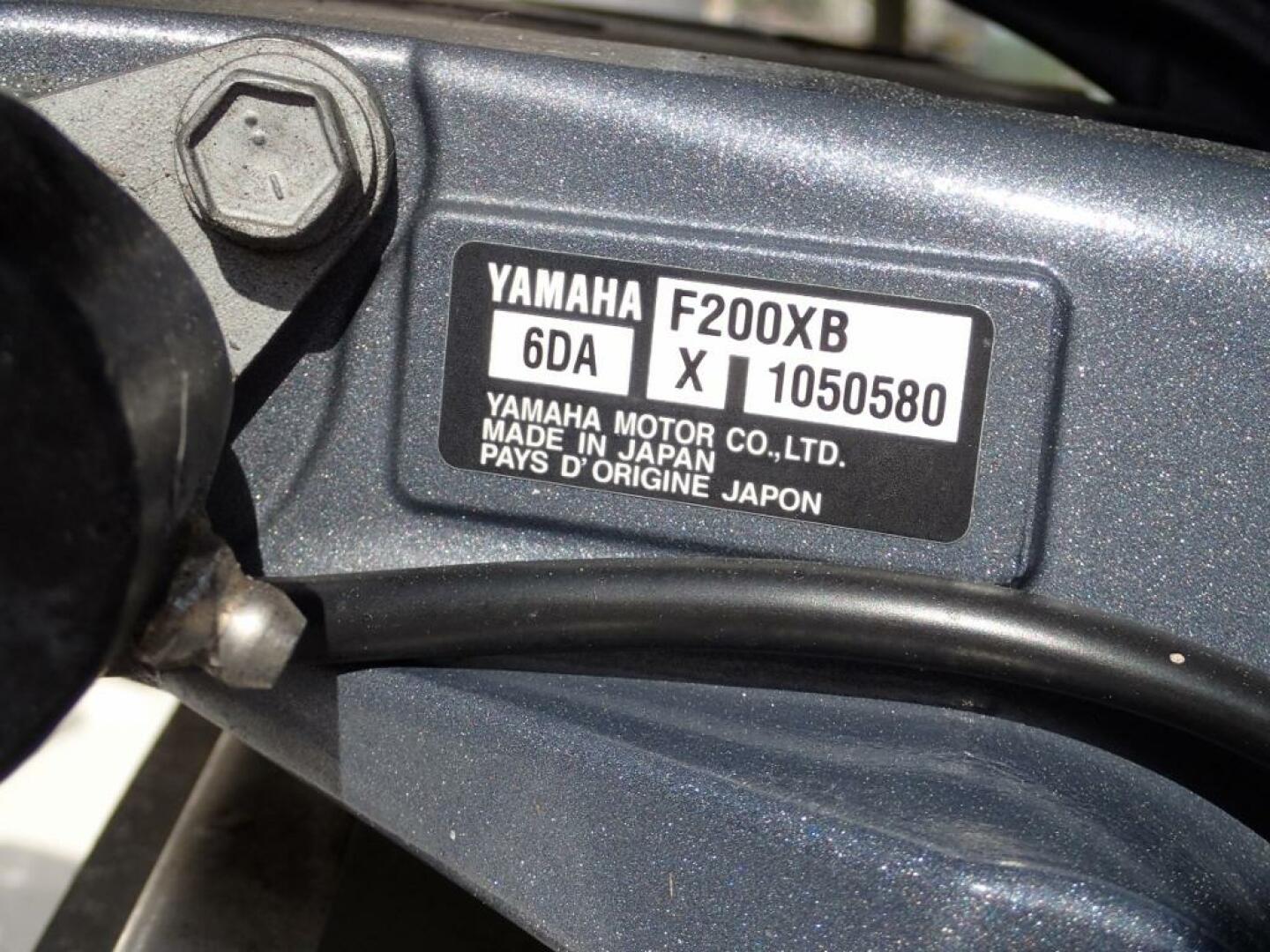 Slide: The Image of Robalo R227 DC 2021 - 5054600