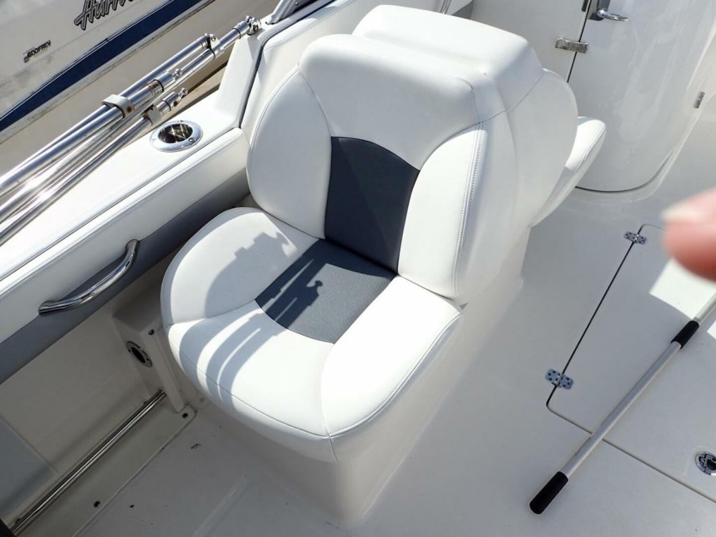 Slide: The Image of Robalo R227 DC 2021 - 5054613