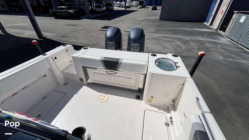 Slide: The Image of Robalo R250 2023 - 34