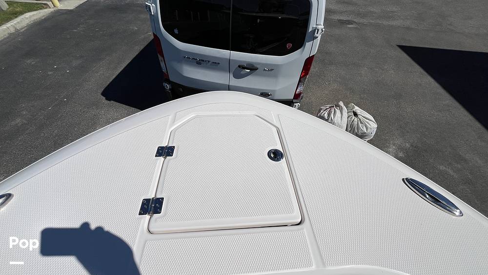 Slide: The Image of Robalo R250 2023 - 55
