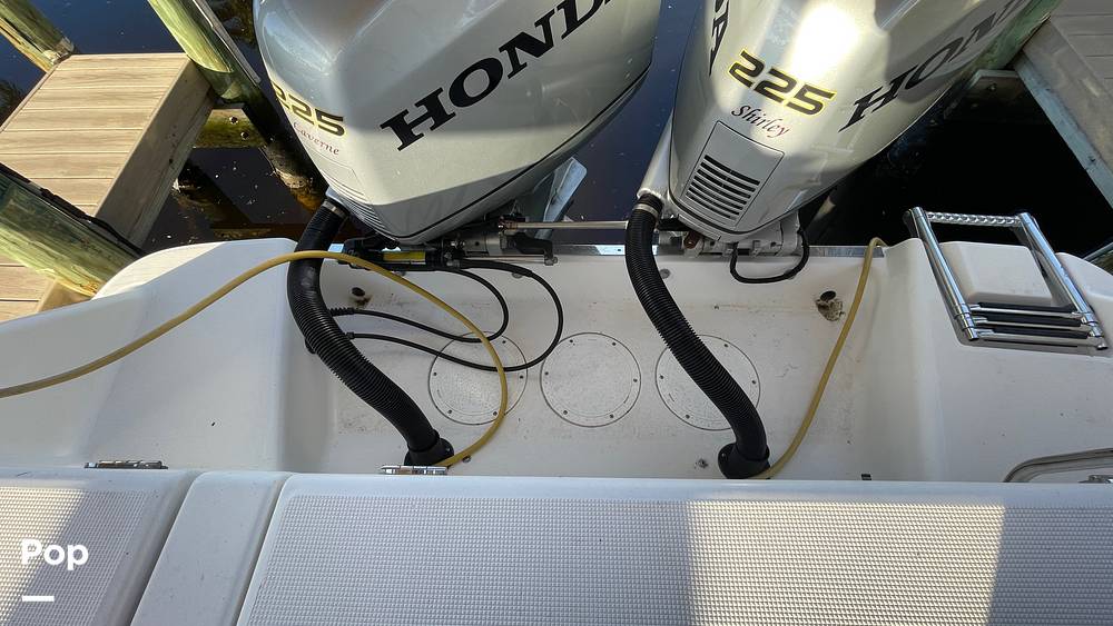 Slide: The Image of Robalo R260 2005 - 15116402
