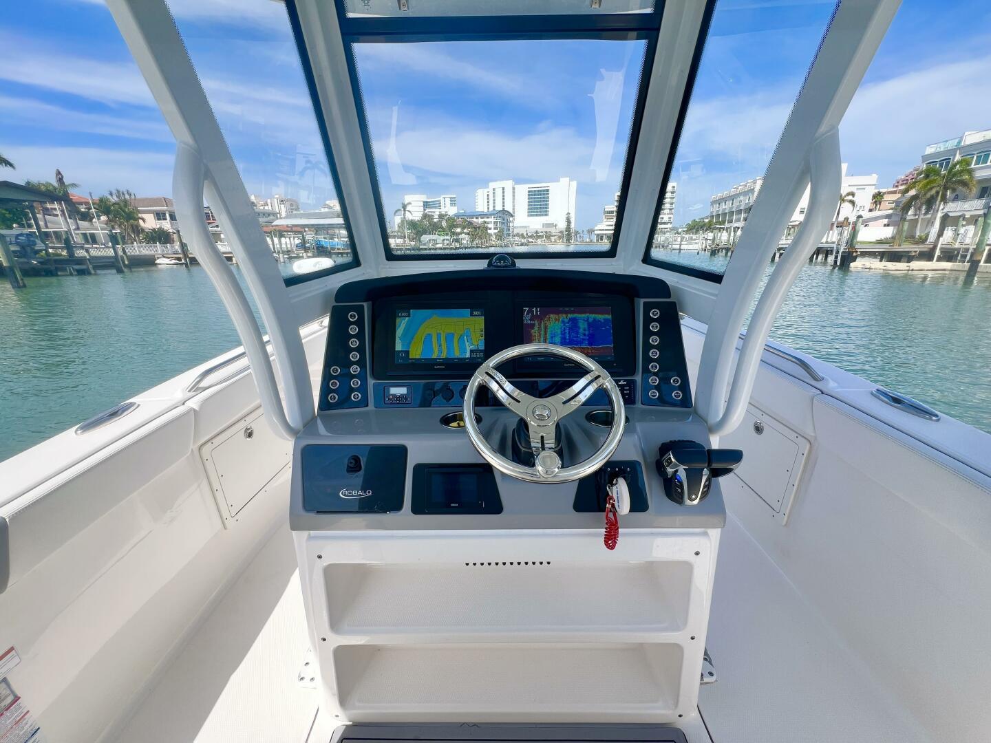 Slide: The Image of Robalo R272 2022 - 5593377