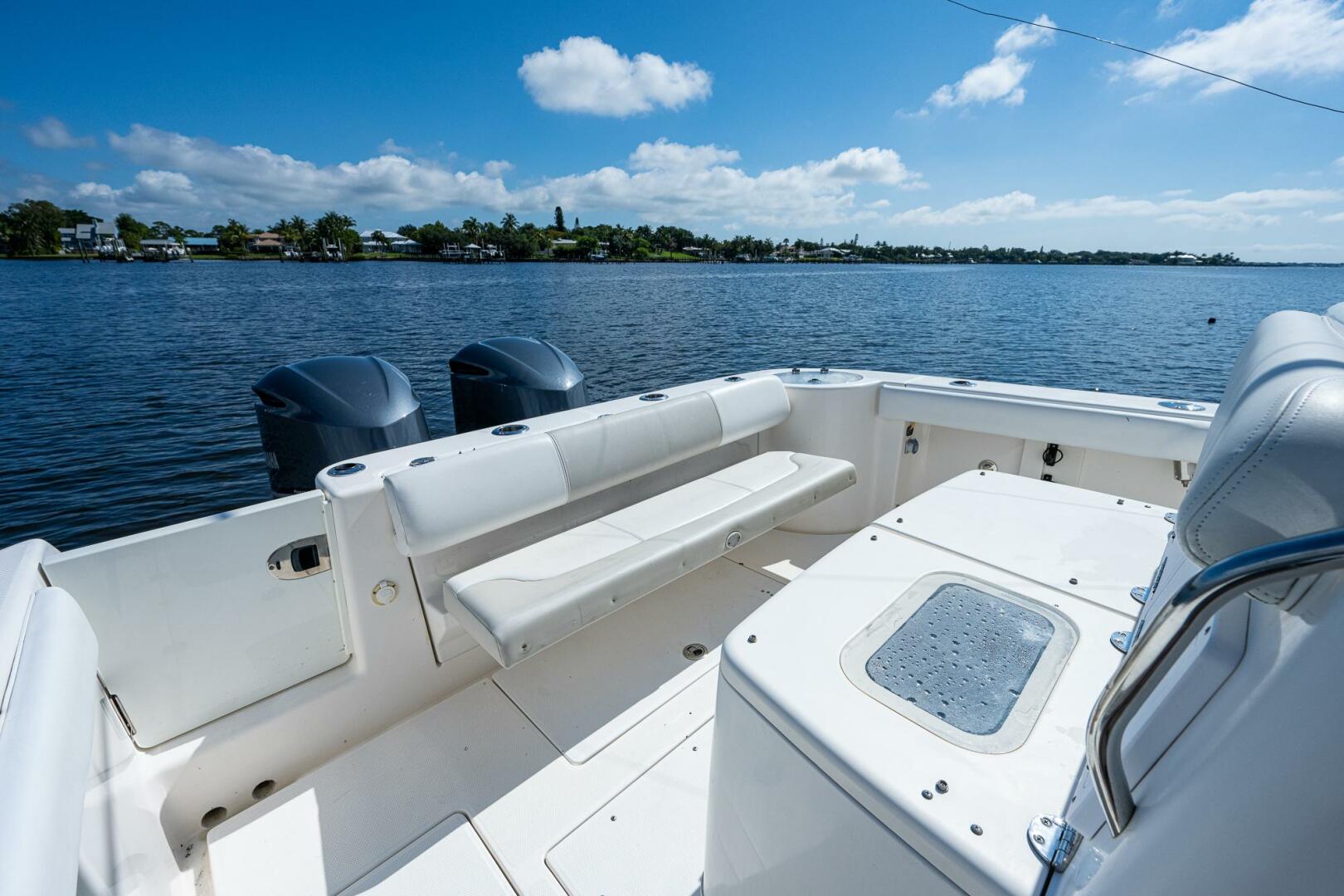 Slide: The Image of Robalo R300 CC 2015 - 4254580