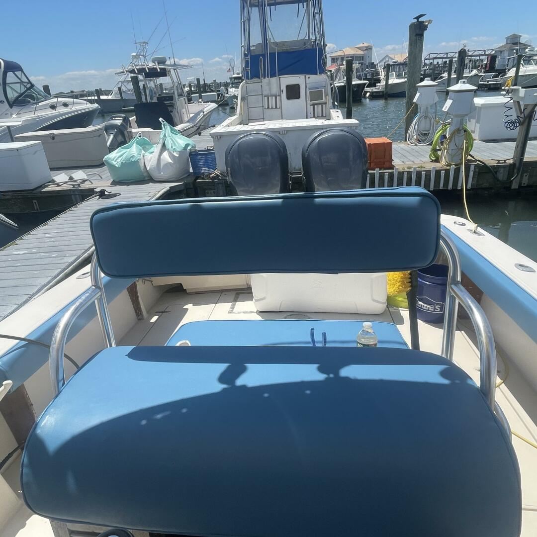 Slide: The Image of Rybo Runner 31 Center Console 1989 - 4412910