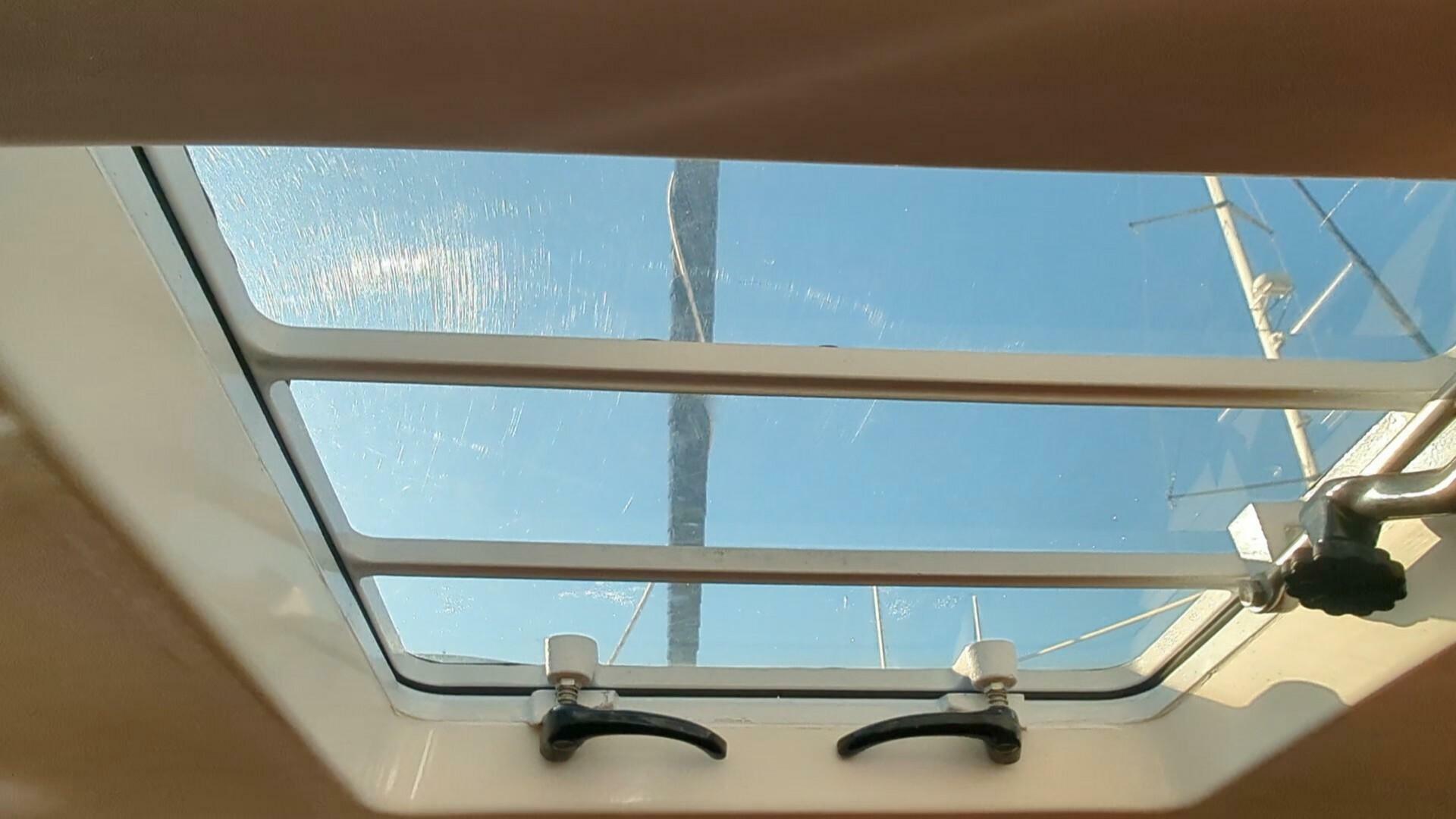 Slide: The Image of Hatch New Polycarbonate - 5118824