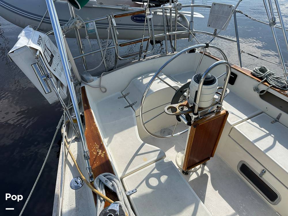 Slide: The Image of Sabre 34 1985 - 15431442