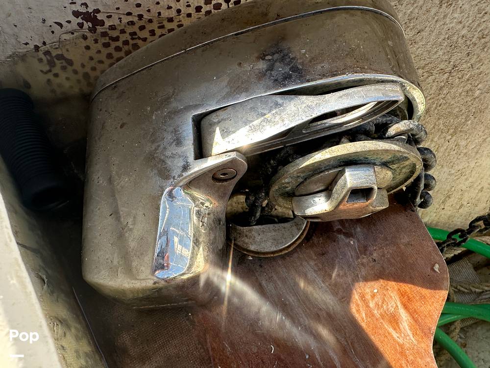 Slide: The Image of Sabre 34 1985 - 15431456