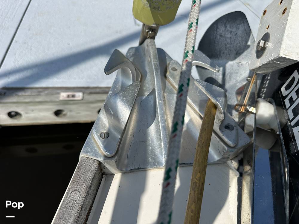 Slide: The Image of Sabre 34 1985 - 15431461