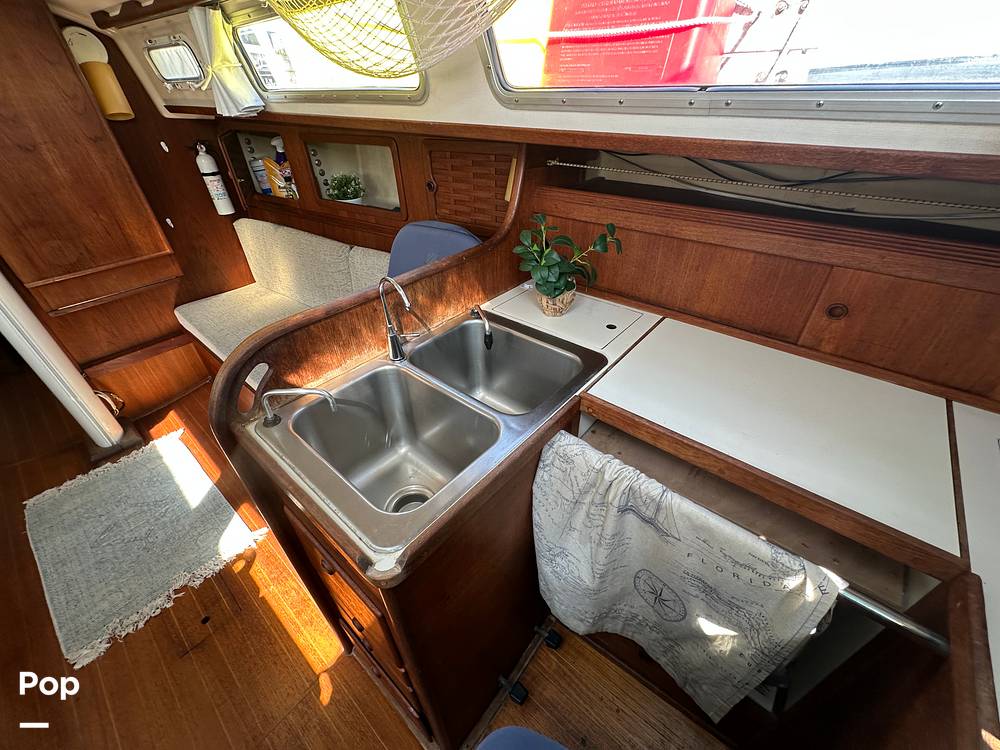 Slide: The Image of Sabre 34 1985 - 15431518