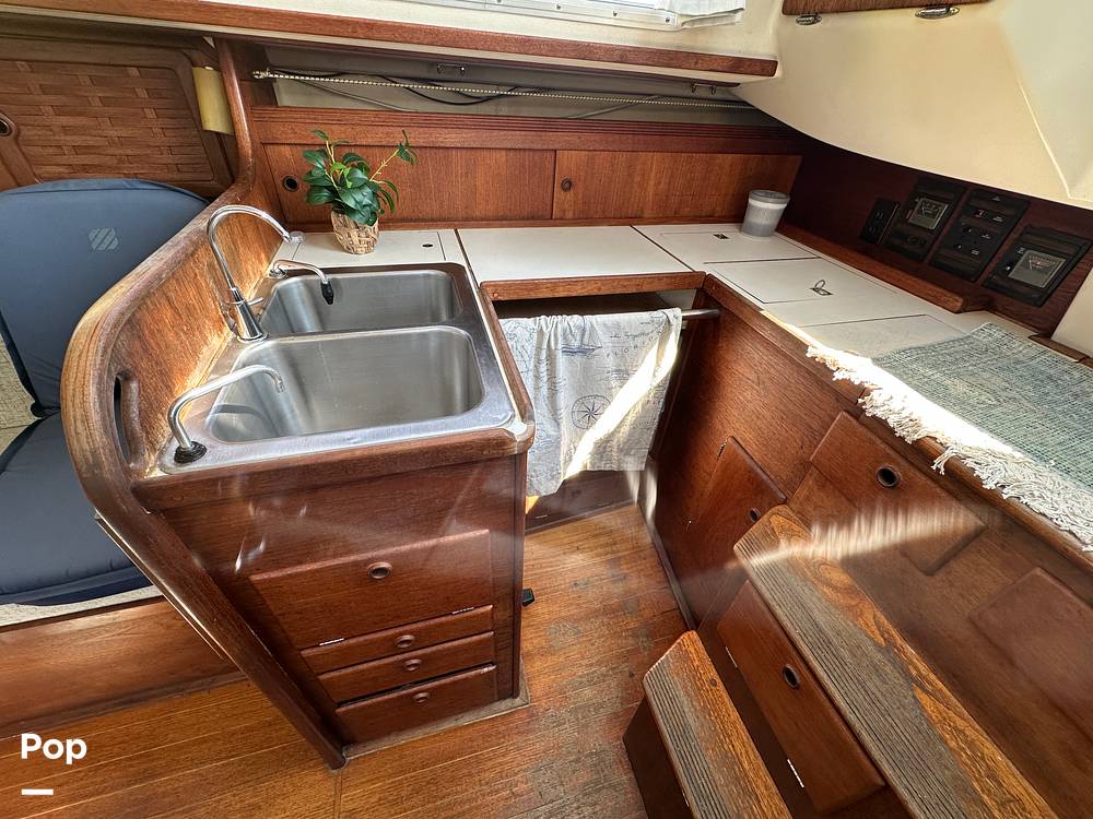 Slide: The Image of Sabre 34 1985 - 15431537