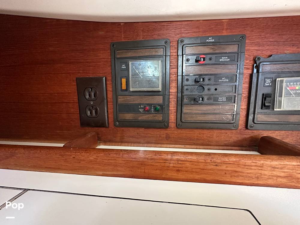 Slide: The Image of Sabre 34 1985 - 15431543