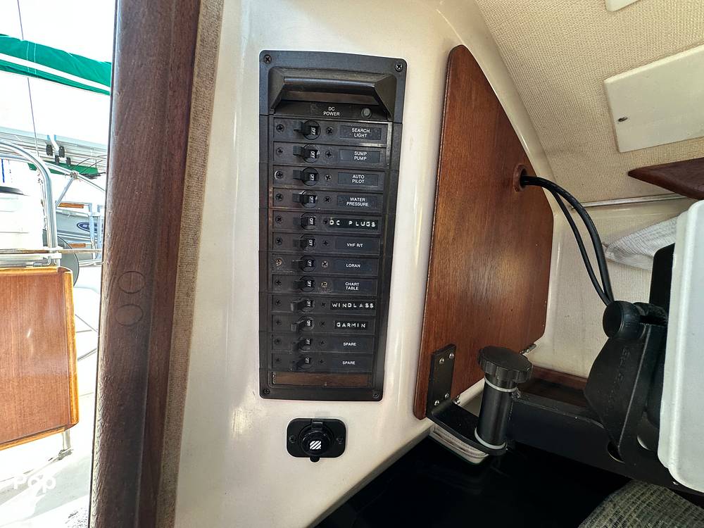 Slide: The Image of Sabre 34 1985 - 15431548