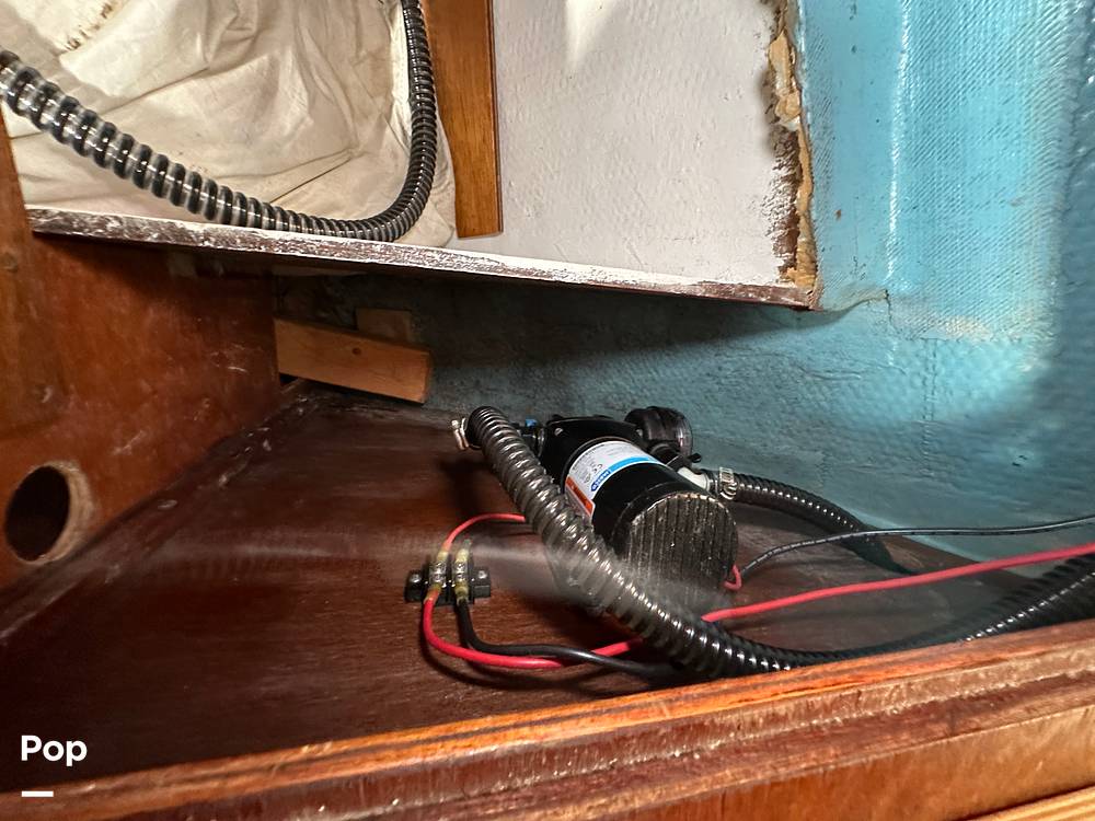 Slide: The Image of Sabre 34 1985 - 15431576