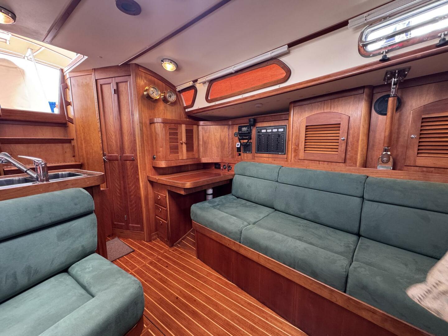 Slide: The Image of Sabre 362 Sloop 2000 - 5357948