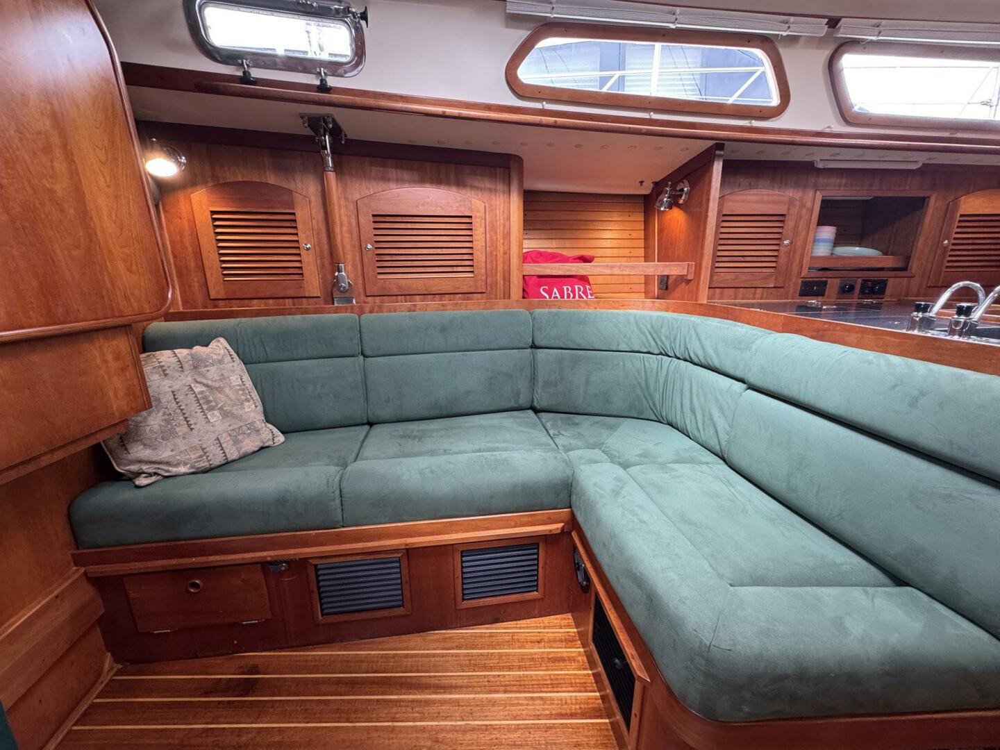 Slide: The Image of Sabre 362 Sloop 2000 - 5357949