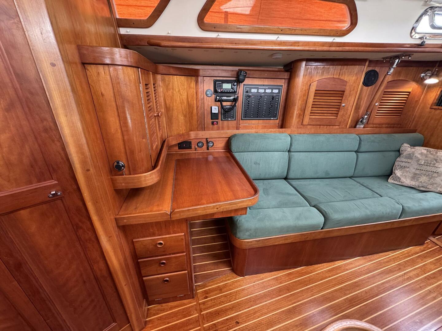 Slide: The Image of Sabre 362 Sloop 2000 - 5357951