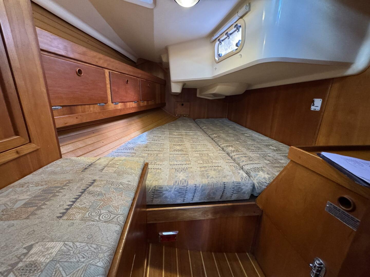 Slide: The Image of Sabre 362 Sloop 2000 - 5357971