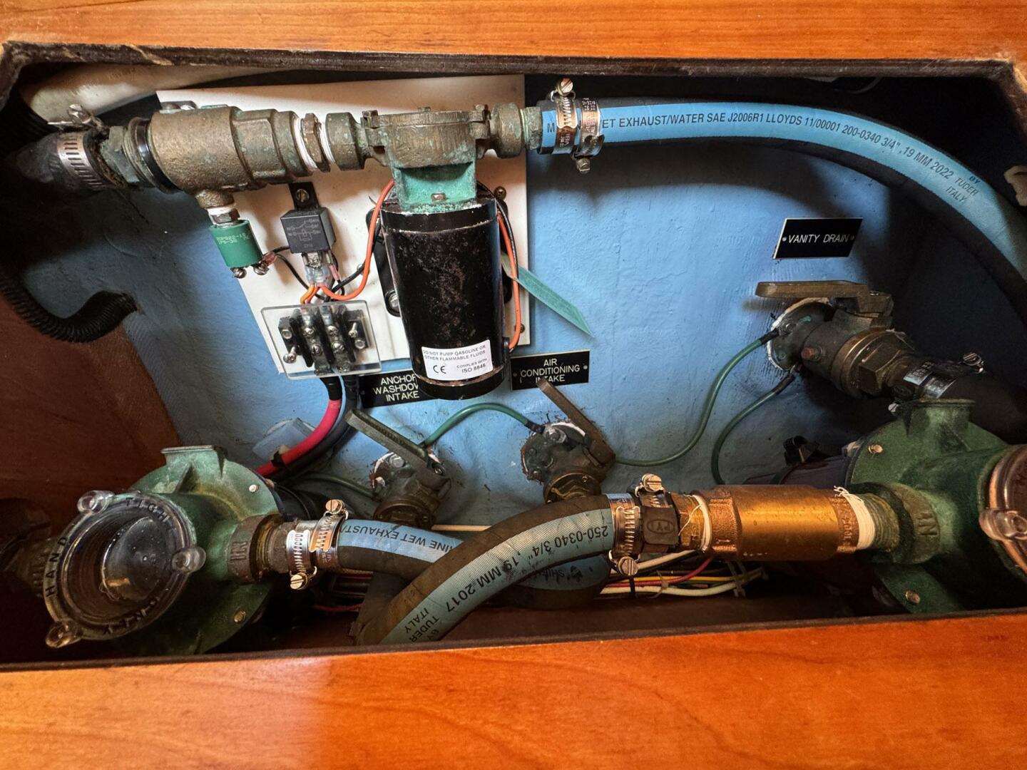 Slide: The Image of Sabre 362 Sloop 2000 - 5357993