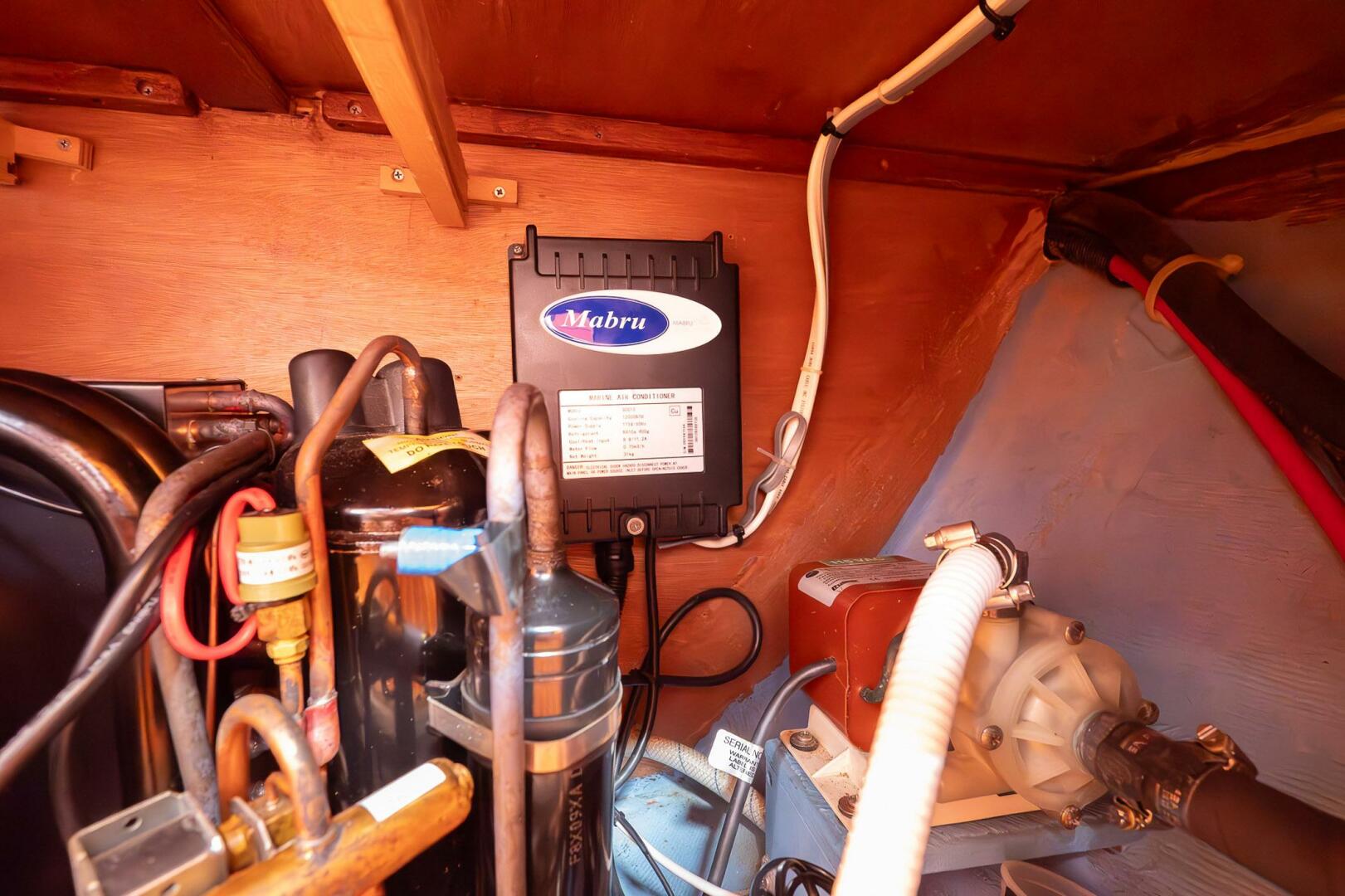 Slide: The Image of Sabre 362 Sloop 2000 - 5357994