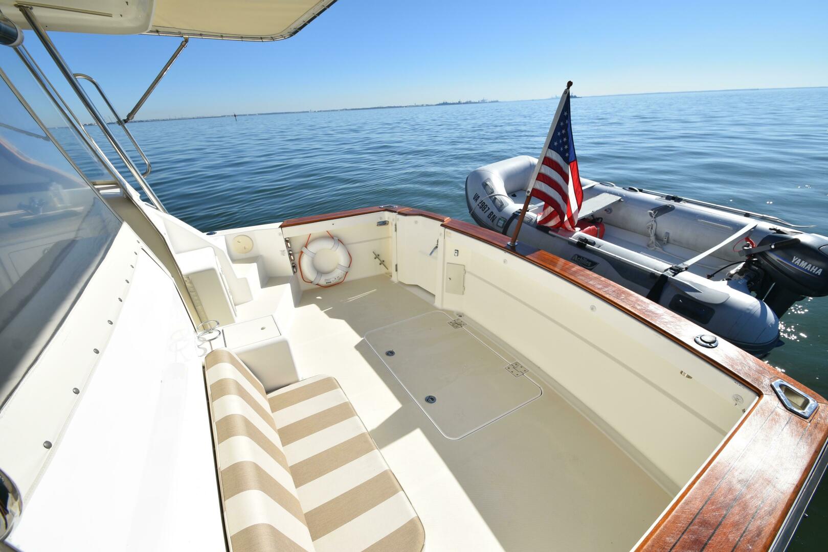Slide: The Image of Sabre 38 Hardtop Express 2005 - 4753353