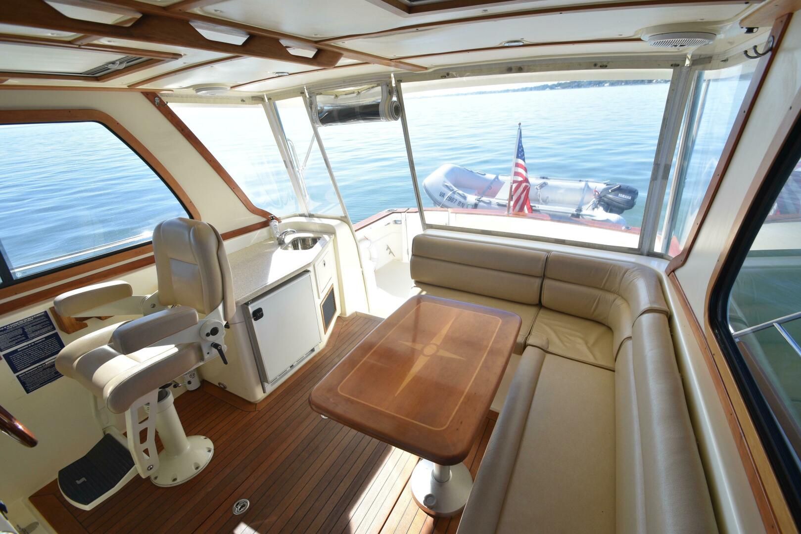 Slide: The Image of Sabre 38 Hardtop Express 2005 - 4753358