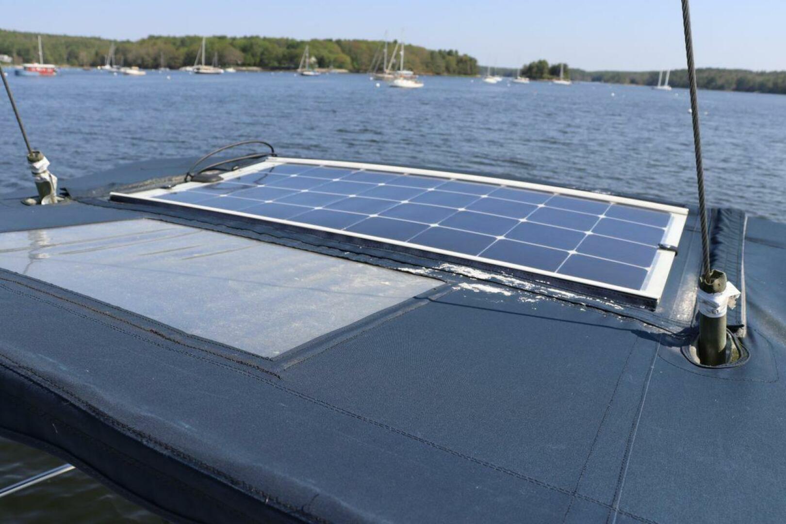 Slide: The Image of Sabre 402 2001 - 5511881