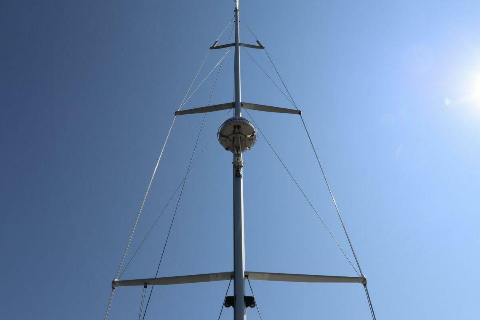 Slide: The Image of Sabre 402 2001 - 5511884