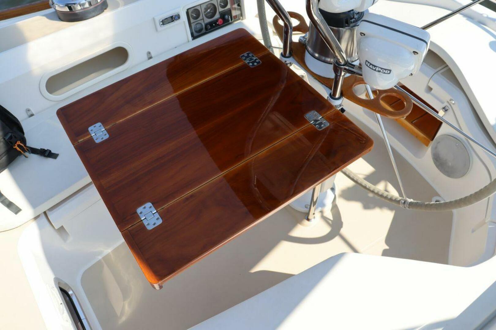 Slide: The Image of Sabre 402 2001 - 5511887