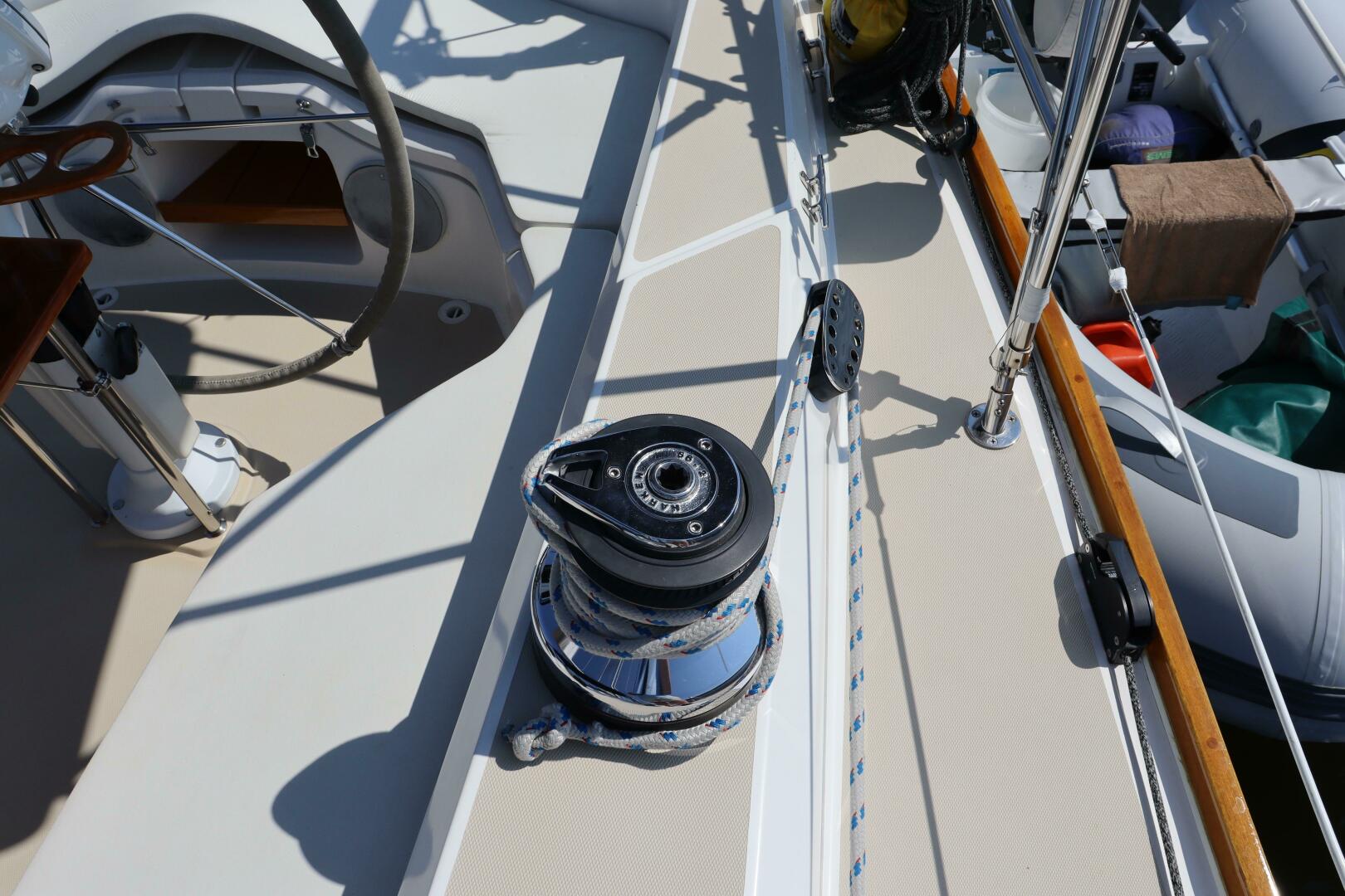 Slide: The Image of Sabre 402 2001 - 5511888