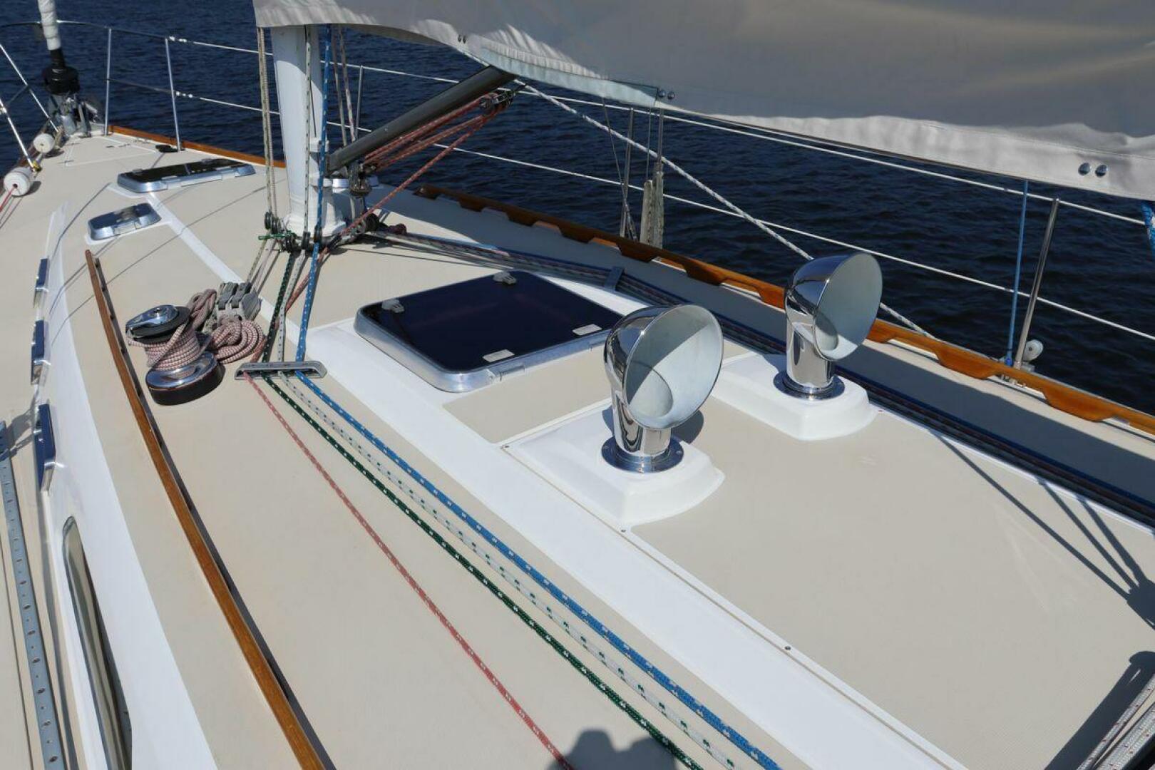 Slide: The Image of Sabre 402 2001 - 5511893