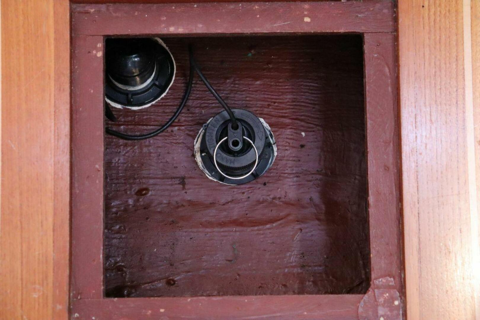 Slide: The Image of Sabre 402 2001 - 5511988